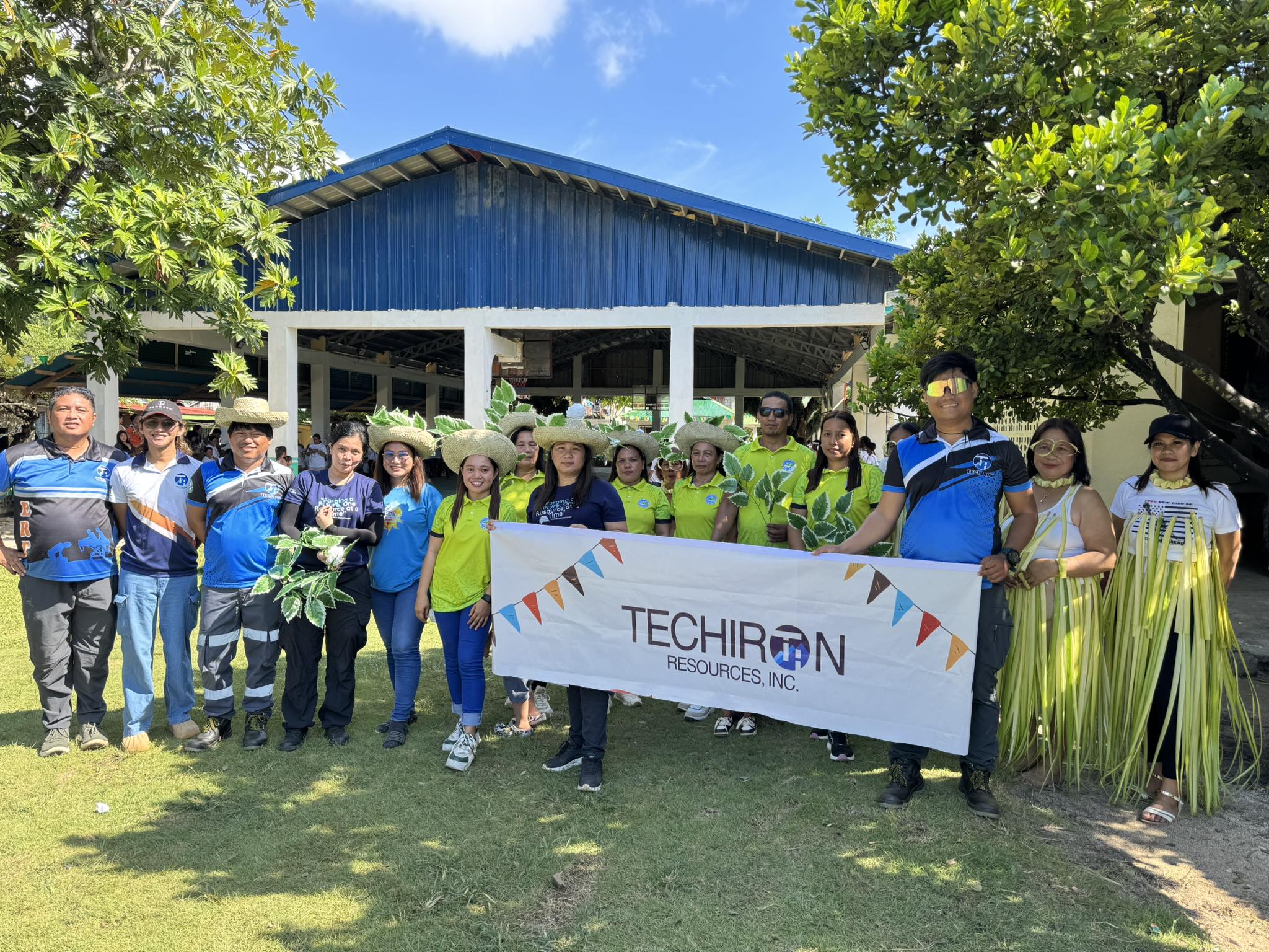 Tech Iron team and Homonhon community